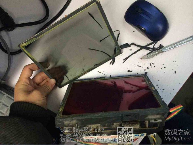 泰克数字示波器内置彩色CRT更换液晶屏图解(Tektronix TDS754C)