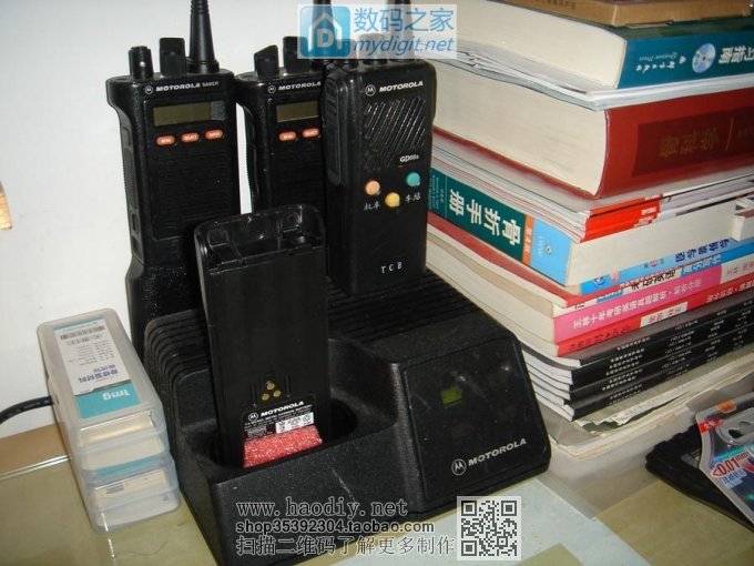 组装摩托罗拉手台电池,支持原厂充电器 组装摩托罗拉手台电池,支持原厂充电器