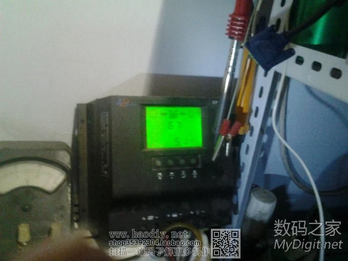 太阳能控制器 我的太阳能发电系统(8块USA产的65w多晶硅太阳能板并联发电)