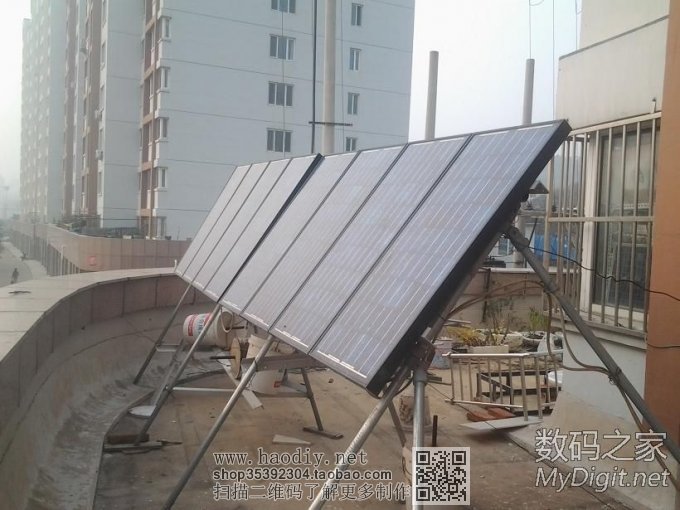 太阳能板 我的太阳能发电系统(8块USA产的65w多晶硅太阳能板并联发电)