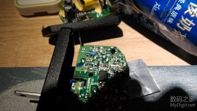 请输入描述 DIY充电器,粗了大事。。。