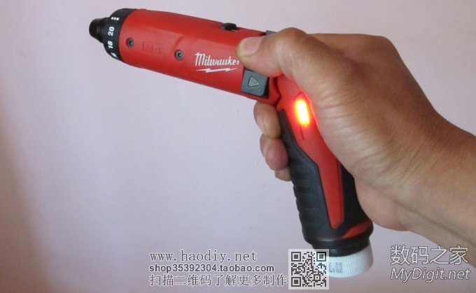 用矿泉水瓶嘴,给米沃奇M4做个电池仓————省了100多 用矿泉水瓶嘴,给米沃奇M4做个电池仓————省了100多