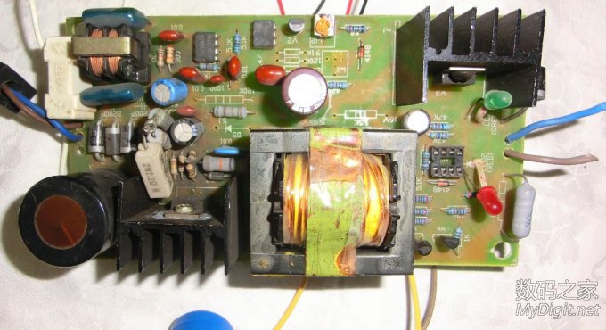3842方案电动车充电器改2.5~48V可调电源尝试 3842方案电动车充电器改2.5~48V可调电源尝试