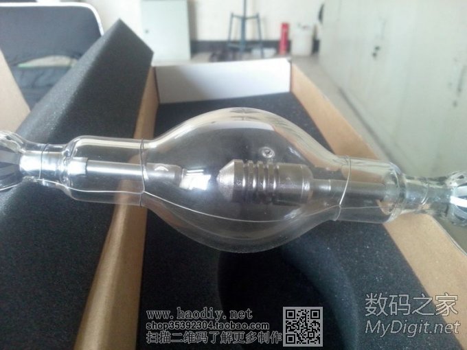 请输入描述 废品站淘来的4KW氙灯泡