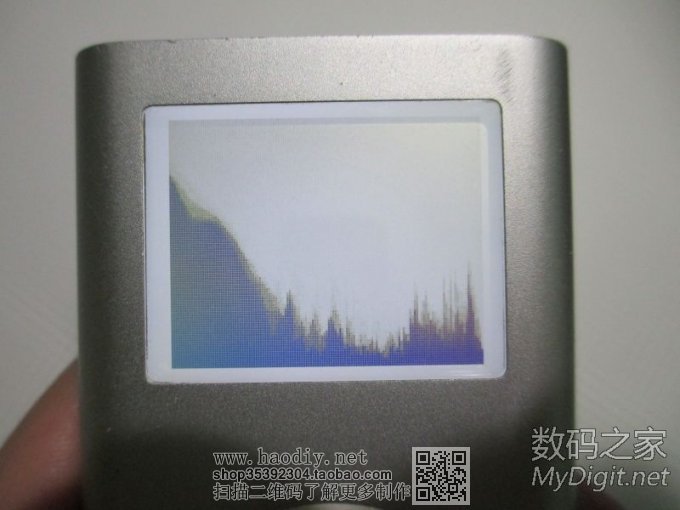 ipod mini2 改32G CF卡 改背光亮度 改1520毫安锂电容量,刷Rockb