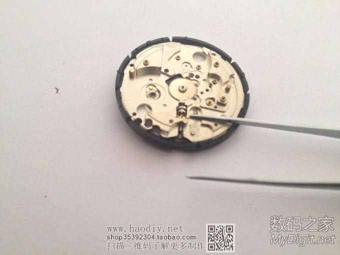 请输入描述 粗手粗脚的,今天修了个精密玩意。