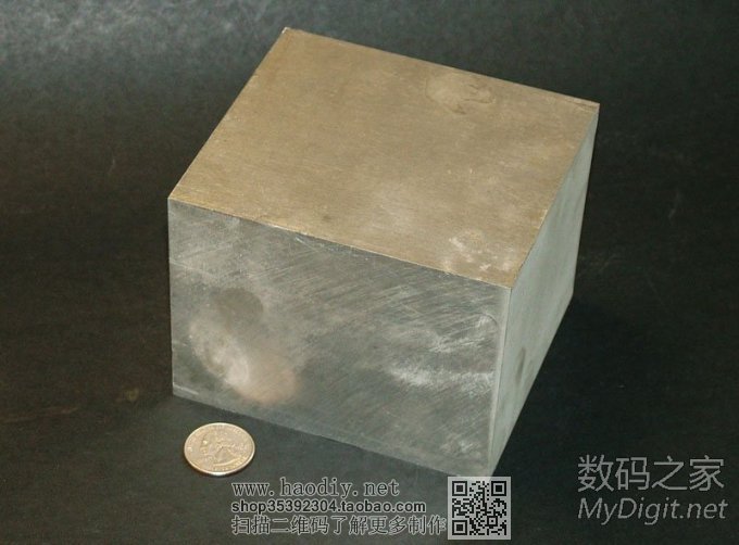 牛B    水冷V4汽油引擎制作过程         (转帖) 牛B    水冷V4汽油引擎制作过程&#