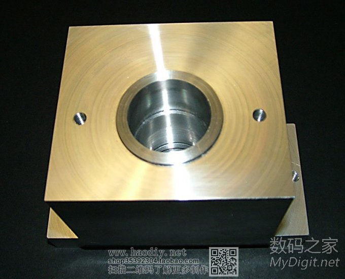 牛B    水冷V4汽油引擎制作过程         (转帖) 牛B    水冷V4汽油引擎制作过程&#