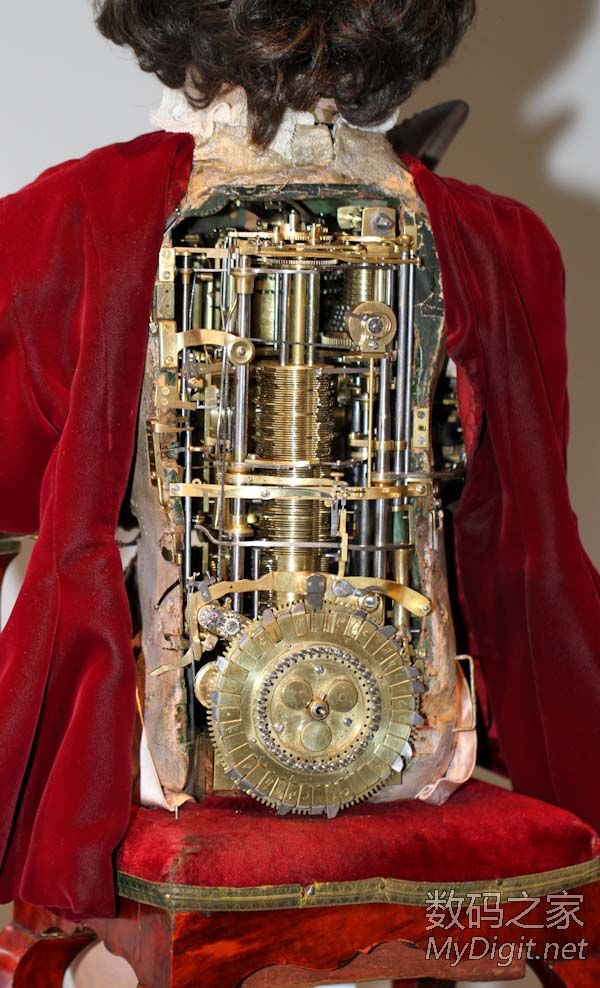 240年前的机器人(书写者)现在还运转良好,神了 240年前的机器人(书写者)现在还运转良好,神了