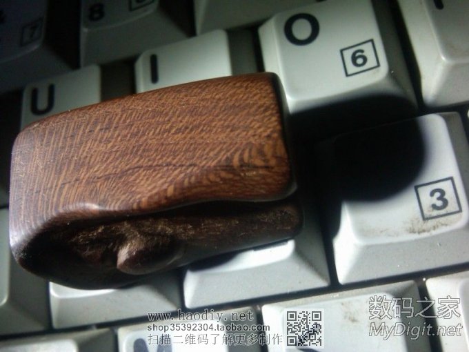 (上了效果图)用了一点废料,刻了个小印章,大虾们认知这种事神马木料吗?求解 (上了效果图)用了一点废料,刻了个小印章,大虾们认知这种事神