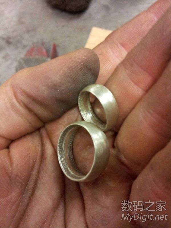 DIY 硬币戒指 DIY 硬币戒指