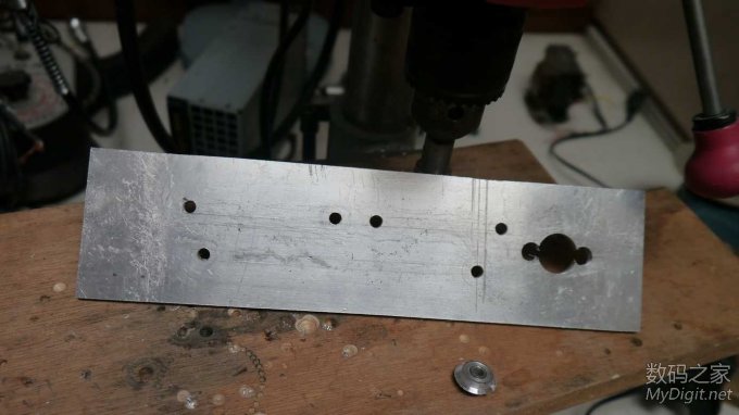 老婆喜欢的制作系列之七~铝合金刀架~奖励多多 老婆喜欢的制作系列之七~铝合金刀架~奖励多多