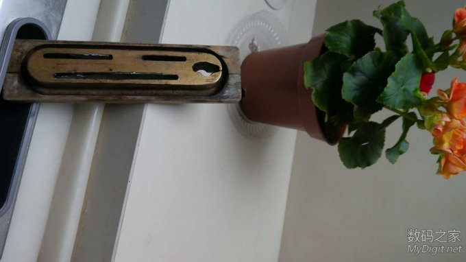 老婆喜欢的制作系列之七~铝合金刀架~奖励多多 老婆喜欢的制作系列之七~铝合金刀架~奖励多多