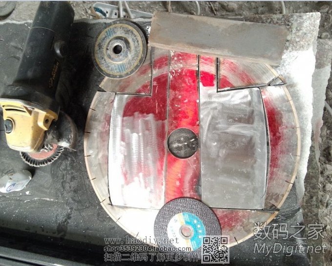 穷屌丝的杰作,用大理石切割片做了两把菜刀 穷屌丝的杰作,用大理石切割片做了两把菜刀