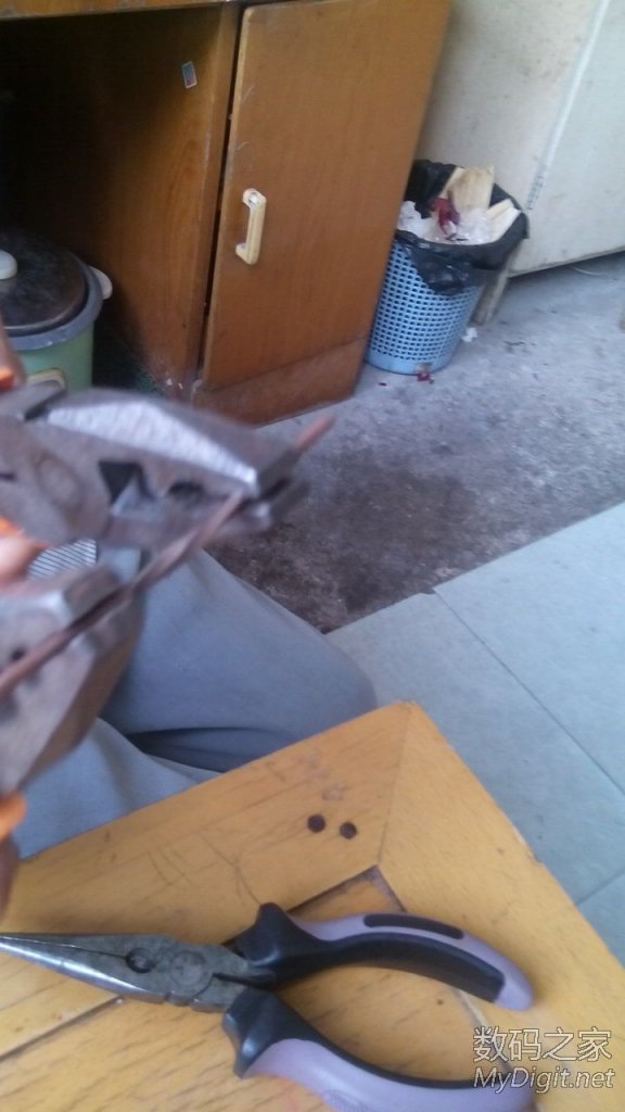 铜棒磨成勺 铜棒磨成勺