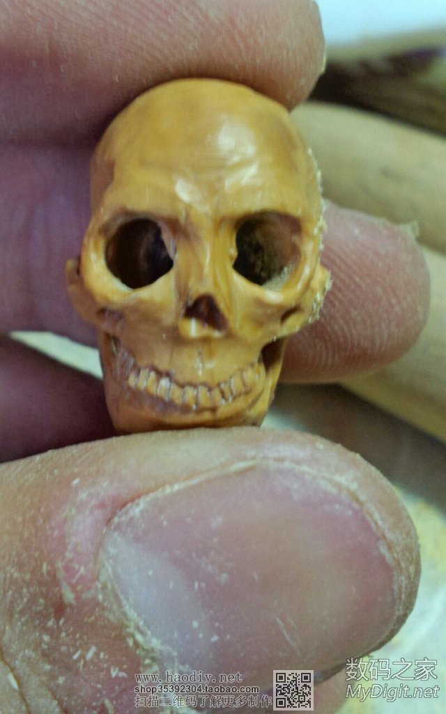 初试核雕--写实头骨 初试核雕--写实头骨