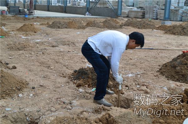 传说中的神器“洛阳铲” 传说中的神器“洛阳铲”