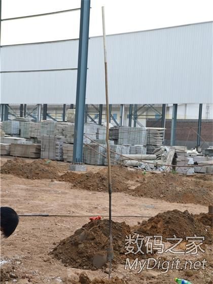 传说中的神器“洛阳铲” 传说中的神器“洛阳铲”