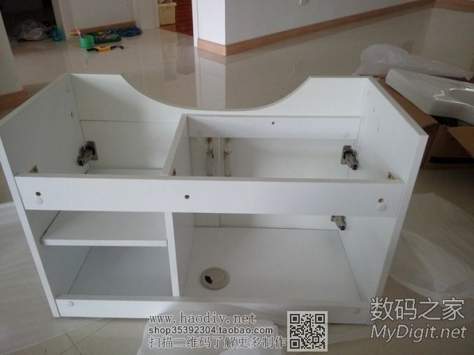 网购的卫生间洗手盆,刚刚装上,自己一个人装的,求赞求奖励。 网购的卫生间洗手盆,刚刚装上,自己一个人装的,求赞求奖励。