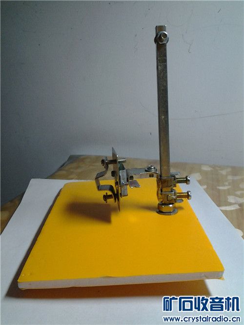 【参赛】帮朋友DIY个放大镜观看台架!