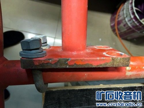 拆了堂屋盖猪圈,我用松下贴片机的安全围栏,做了辆载重平推车。