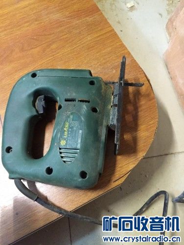 拆了堂屋盖猪圈,我用松下贴片机的安全围栏,做了辆载重平推车。