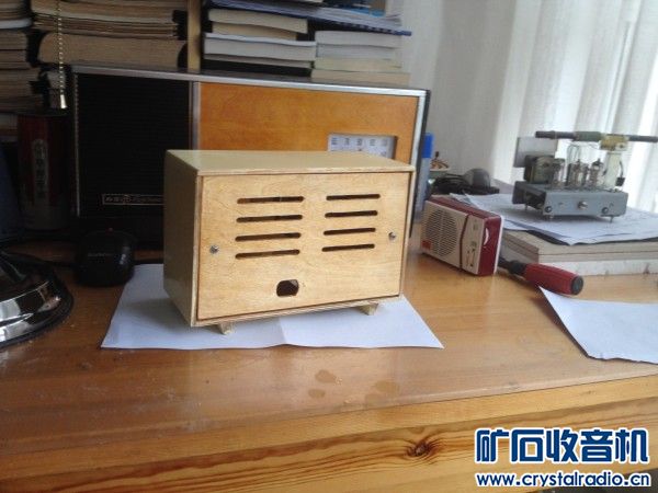 复古电池式再生三灯机完成