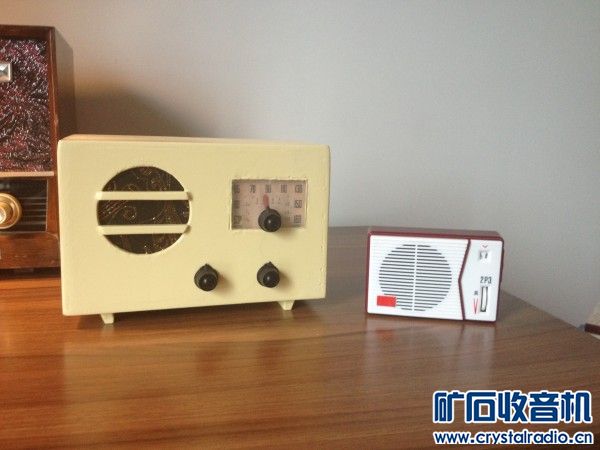 复古电池式再生三灯机完成