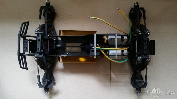 点击查看原图 攒个啥都能发帖吗,我来发个DIY遥控车的……