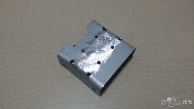 点击查看原图 攒个啥都能发帖吗,我来发个DIY遥控车的……