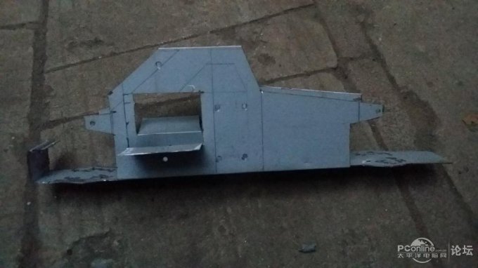 点击查看原图 攒个啥都能发帖吗,我来发个DIY遥控车的……