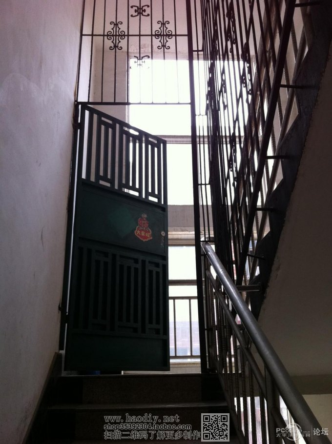 点击查看原图 太阳能电池+蓄电池→USB充电+防盗器+LED照明+UPS