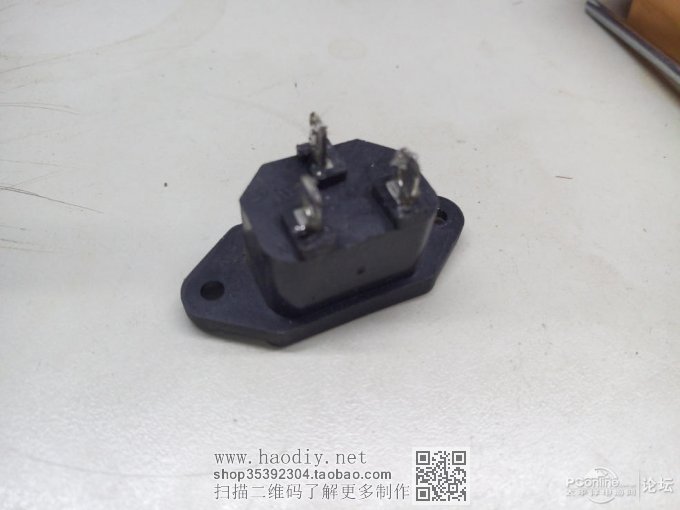 点击查看原图 还怕贴手机膜进尘?DIY无尘空间!