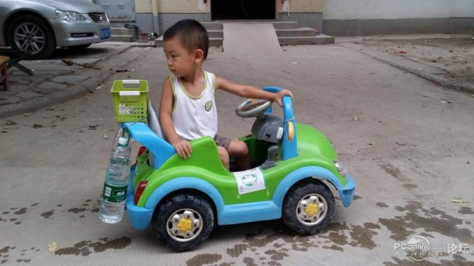 点击查看原图  终极改造,儿童电动车,小朋友车技要从小培养~~