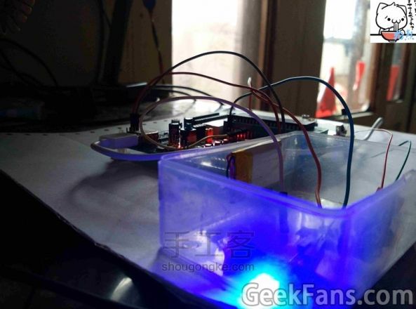 打造一个单片机控“光码电子锁”【转译】