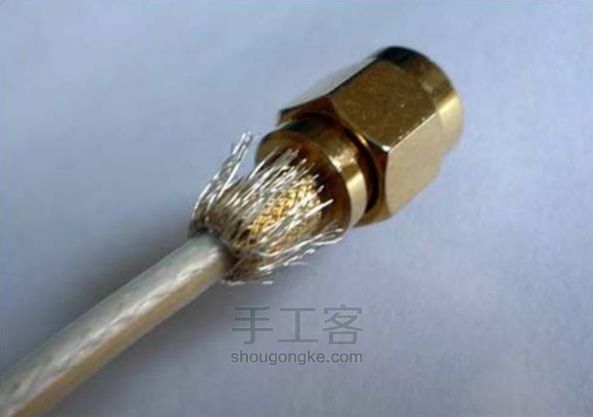 无线信号增益较高的定向天线 双菱天线的做法【转译】