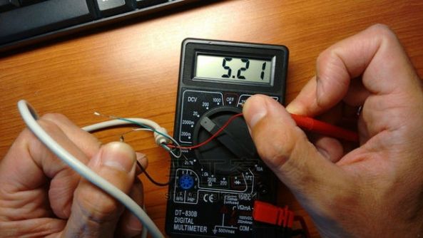 ת롿һɵͷһUSB LED