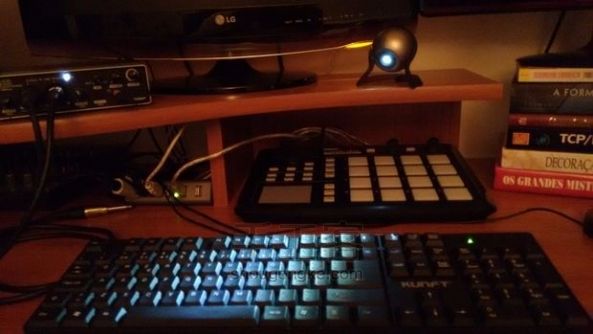 ת롿һɵͷһUSB LED