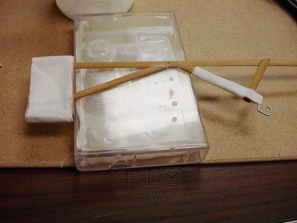 飞翔的铁公鸡:自制扑翼机