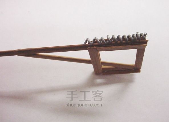 飞翔的铁公鸡:自制扑翼机