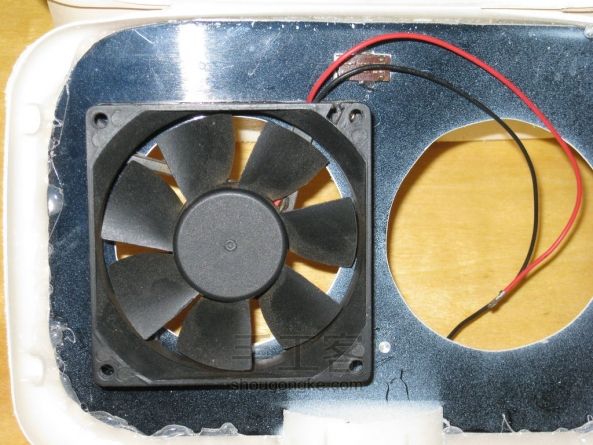 甭花钱买了,自己做个桌面加湿器得了!