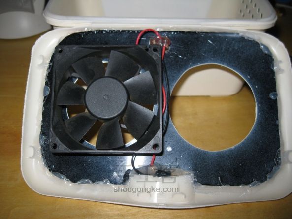 甭花钱买了,自己做个桌面加湿器得了!