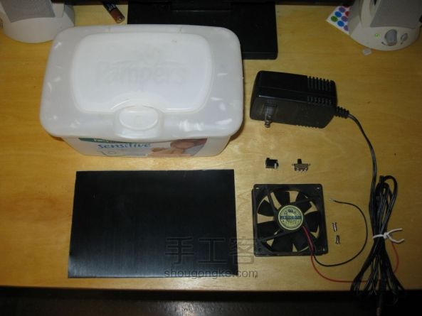 甭花钱买了,自己做个桌面加湿器得了!