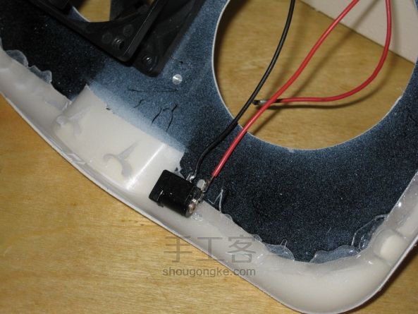 甭花钱买了,自己做个桌面加湿器得了!