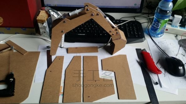 挖掘机技术哪家强?!