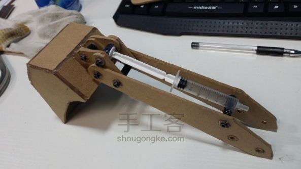 挖掘机技术哪家强?!