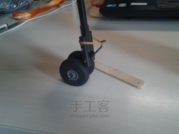 自主设计便携式1.3m翼展固定翼飞机Airwalker DIY创意手工