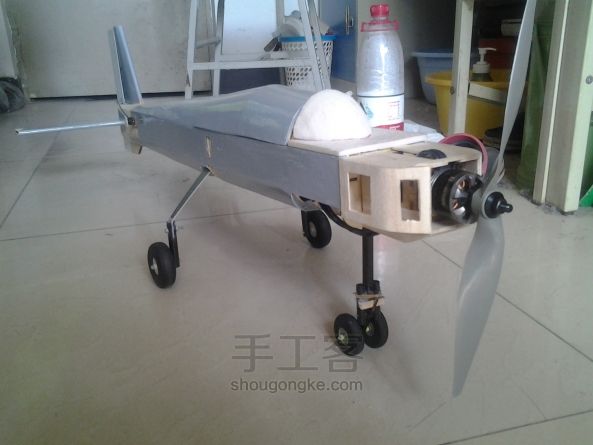 自主设计便携式1.3m翼展固定翼飞机Airwalker DIY创意手工