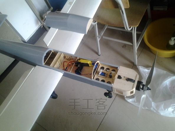 自主设计便携式1.3m翼展固定翼飞机Airwalker DIY创意手工