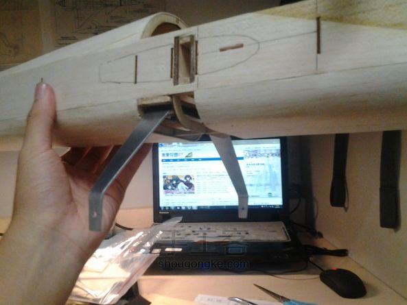 自主设计便携式1.3m翼展固定翼飞机Airwalker DIY创意手工